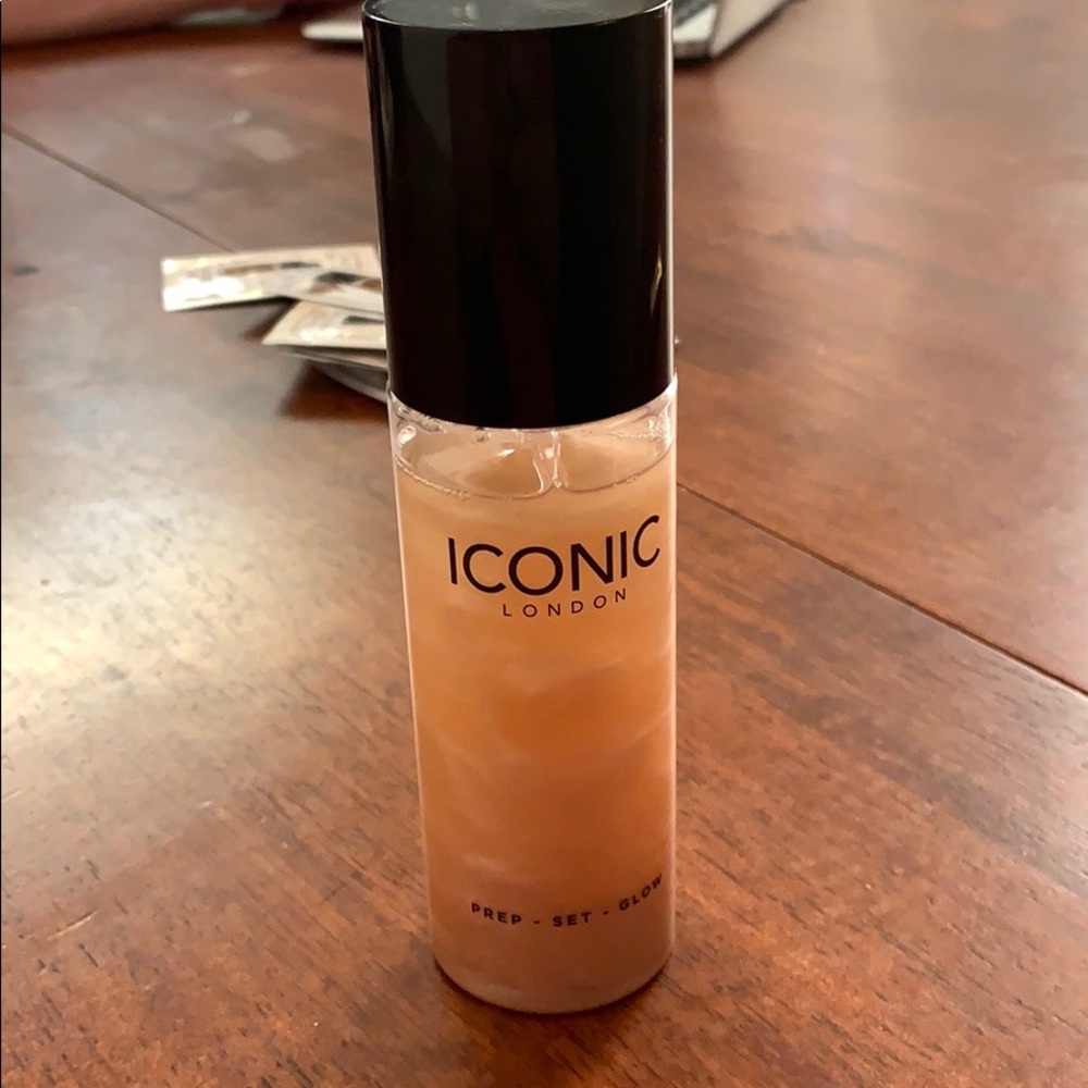Iconic London Prep Set Glow